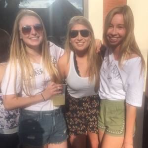 Meet your Posher, Andrea